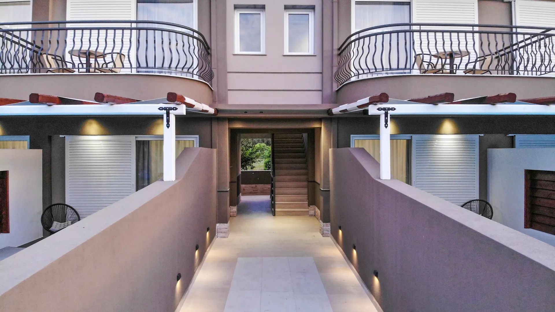 Royal Hotel And Suites Chalkidiki 4*,