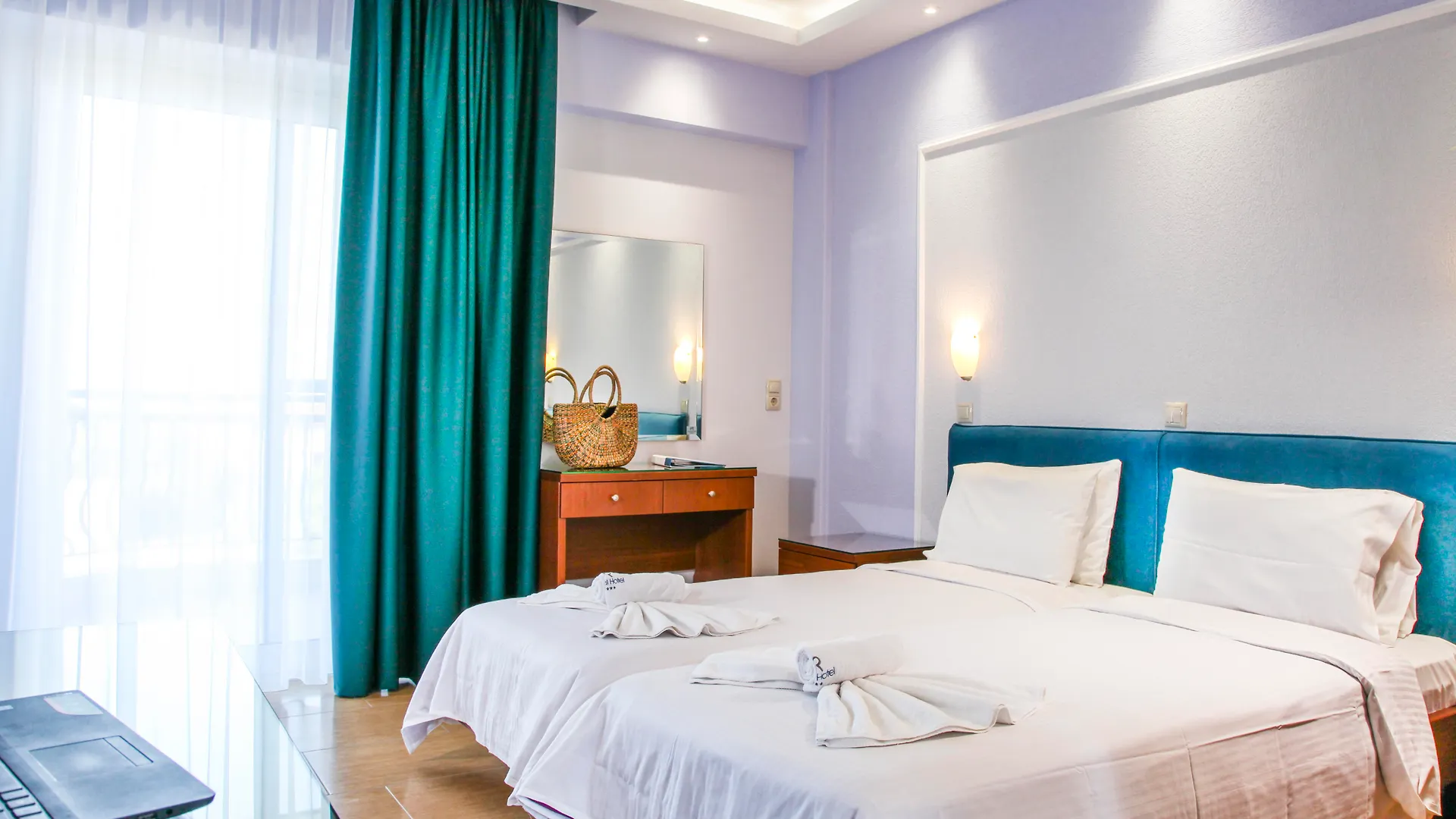Royal Hotel And Suites Chalkidiki 4*,  Řecko